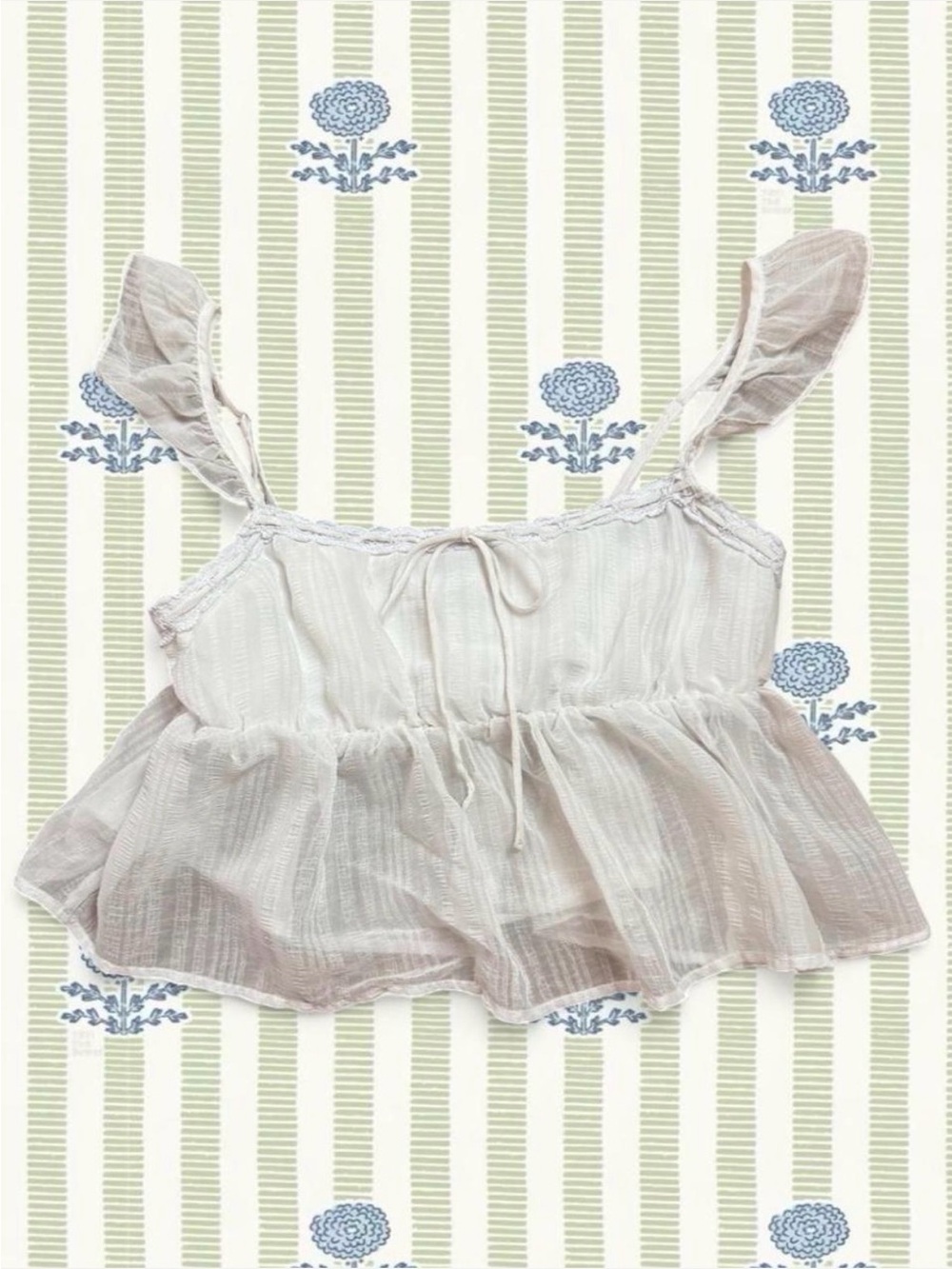 La Hearts Pale Pink Ruffle Tie-Front Crop Tank